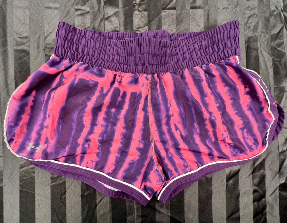 Under Armour HeatGear Semi-Fitted Pink/Purple Tie Dye Activewear Shorts (Size S)